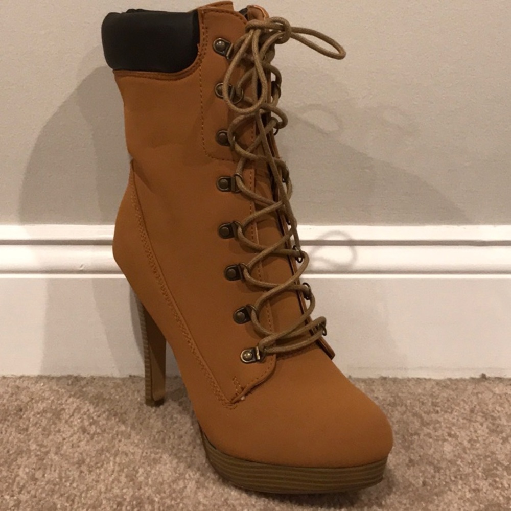 Shoedazzle High Heeled Boots, Size 9